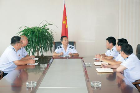 迎发展春风 奏华美乐章